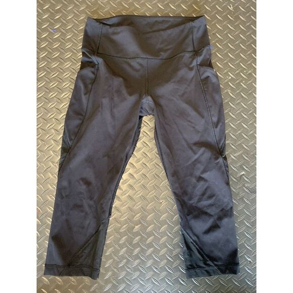 Lululemon Leggings Womens Size 8  27" - Fast Free Crop‎ Black - Picture 1 of 4